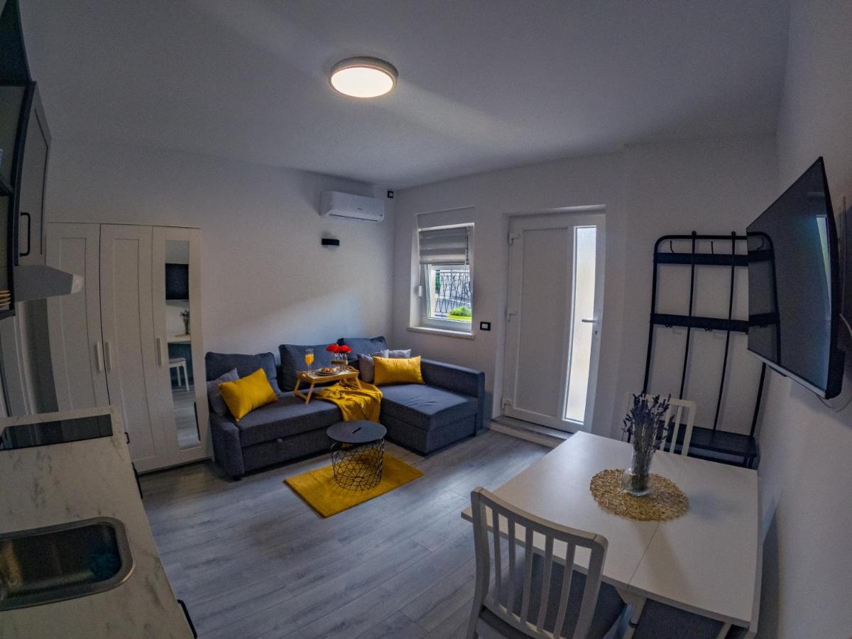 Deluxe Apartment And Studio "Nona Fa" ริเยกา ภายนอก รูปภาพ
